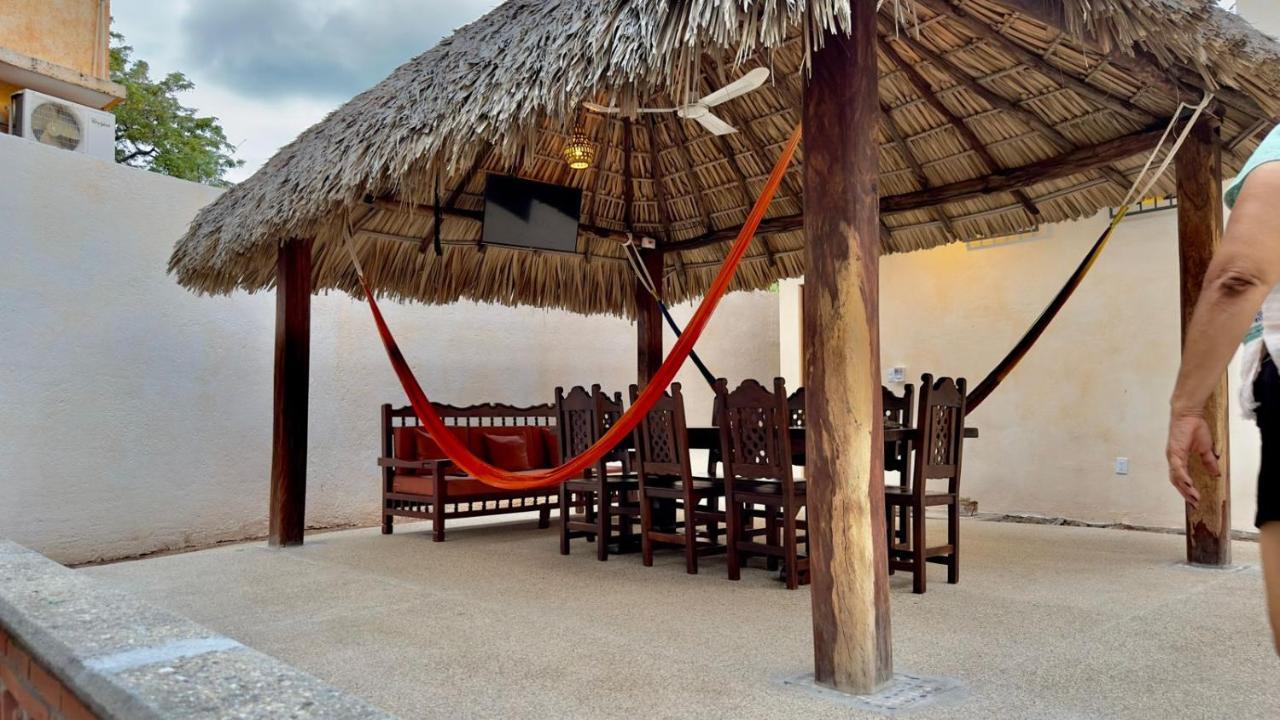 Отель Casa Puerto Viejo Пуэрто-Эскондидо Экстерьер фото