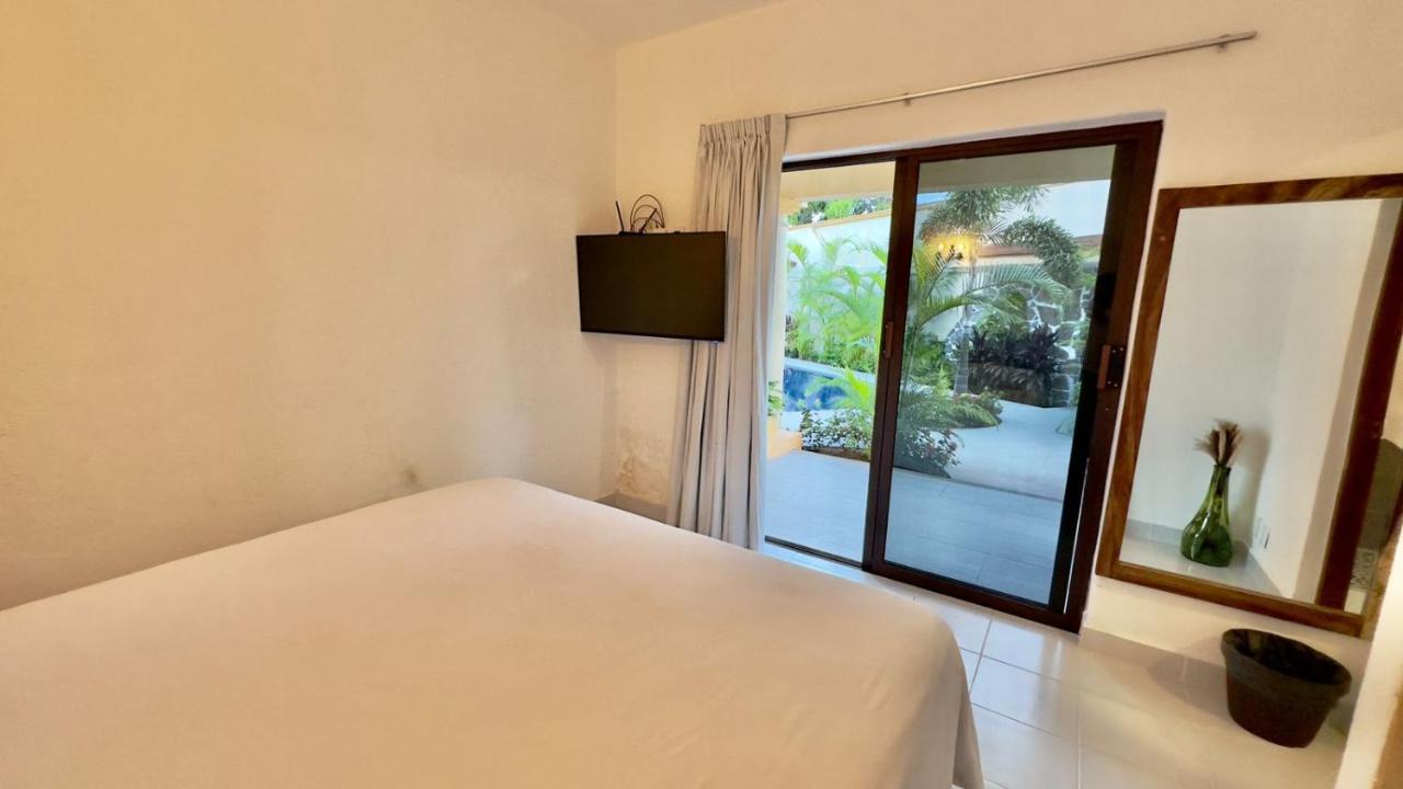 Отель Casa Puerto Viejo Пуэрто-Эскондидо Экстерьер фото